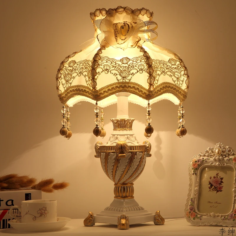 Nordic Princess Vintage Table  - Decor Lighting The Parade 리뷰 및 가격