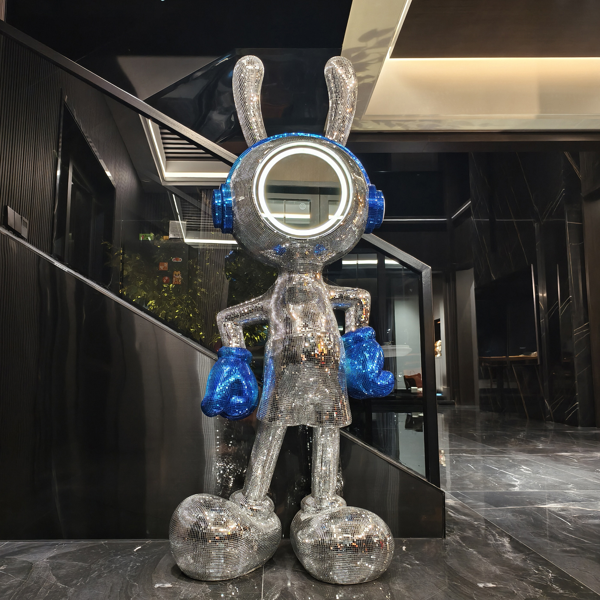 Space Rabbit Mickey Floor Stan - Lighting Decor Company 리뷰 및 가격