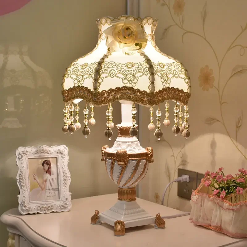 Nordic Princess Vintage Table  - Decor Lighting The Parade 리뷰 및 가격