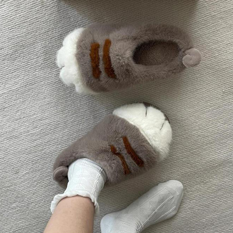 Fun fluffy cats feet slippers  - Lighting Christmas Decor 리뷰 및 가격